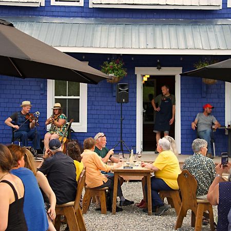 Hotel Chez Casimir Matapedia Exterior foto